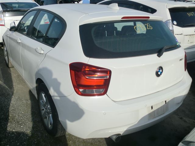BMW 1 SERIES
