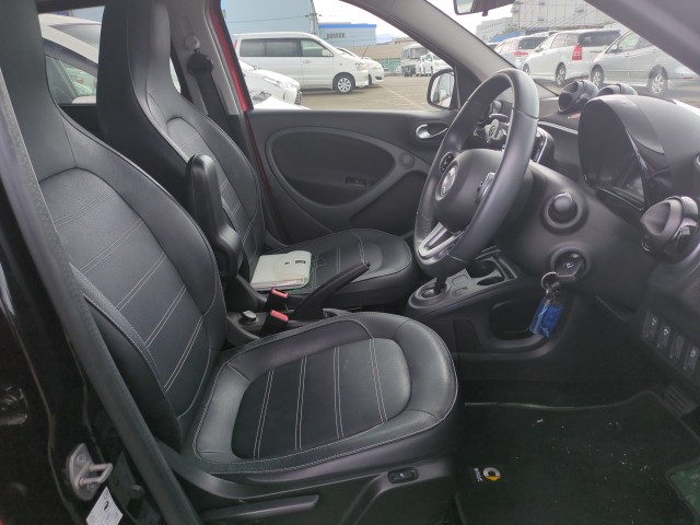 SMART FORFOUR