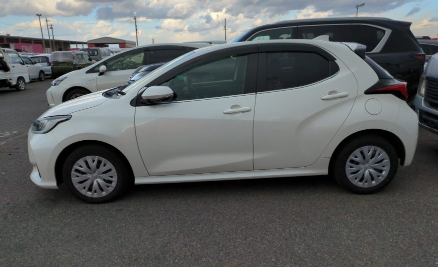 TOYOTA YARIS