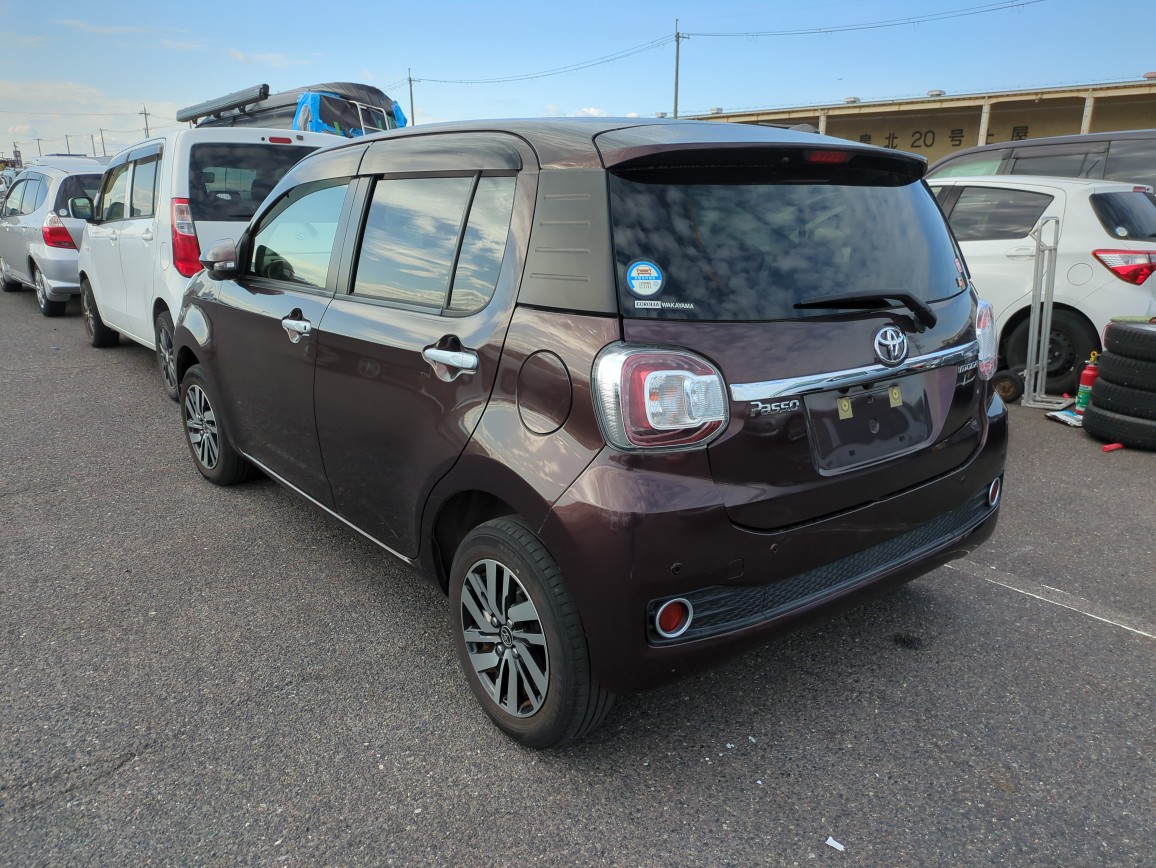 TOYOTA PASSO