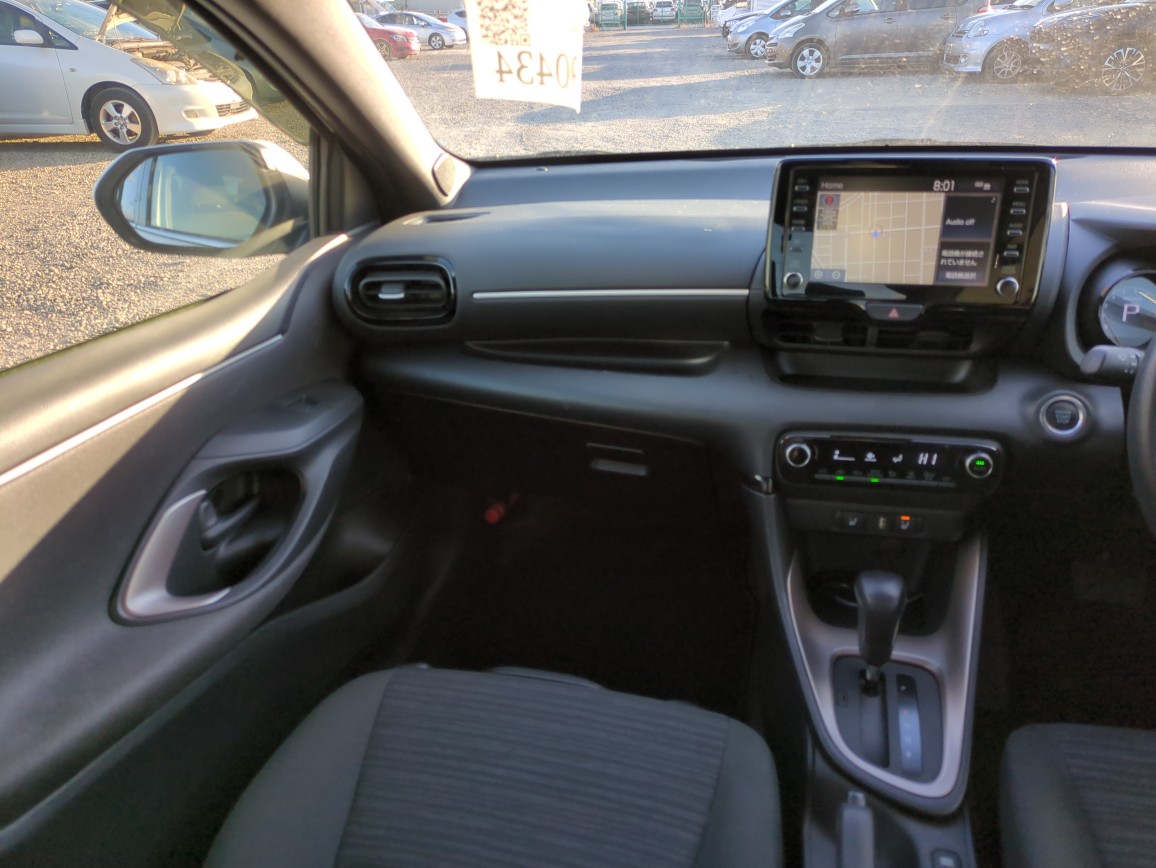 TOYOTA YARIS