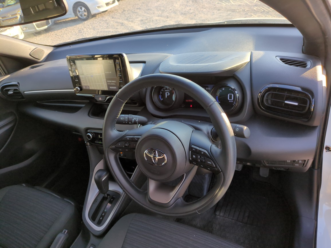 TOYOTA YARIS