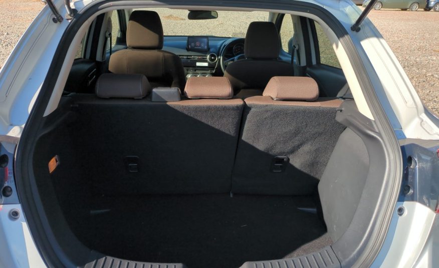 MAZDA2