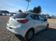 MAZDA2