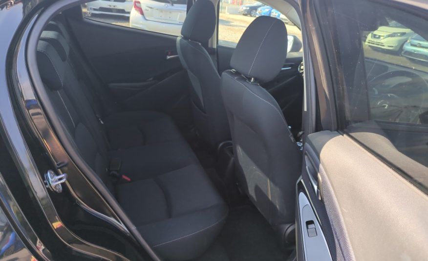MAZDA2
