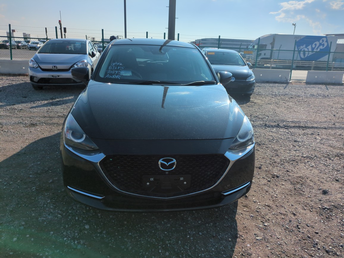MAZDA2