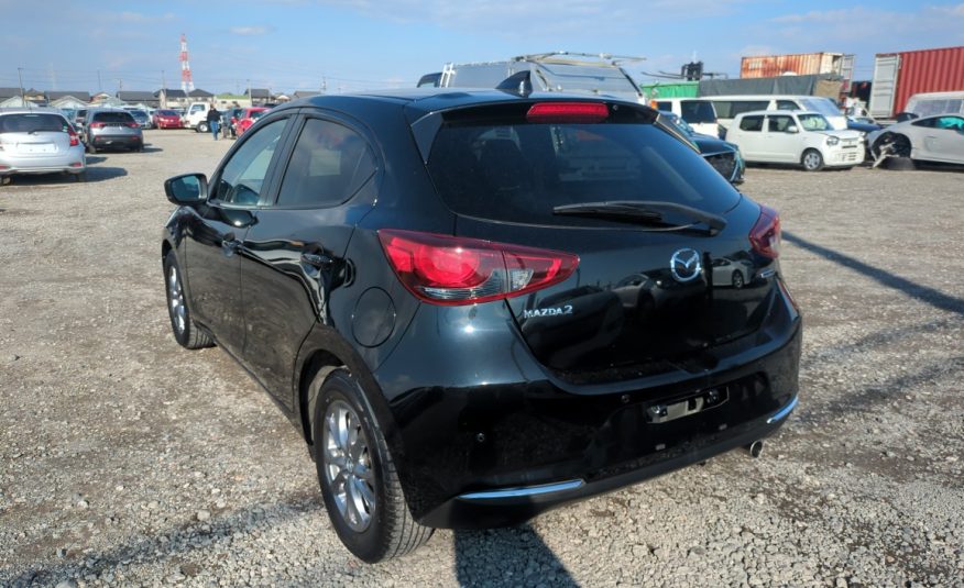 MAZDA2