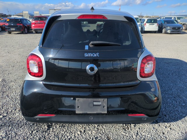 SMART FORFOUR