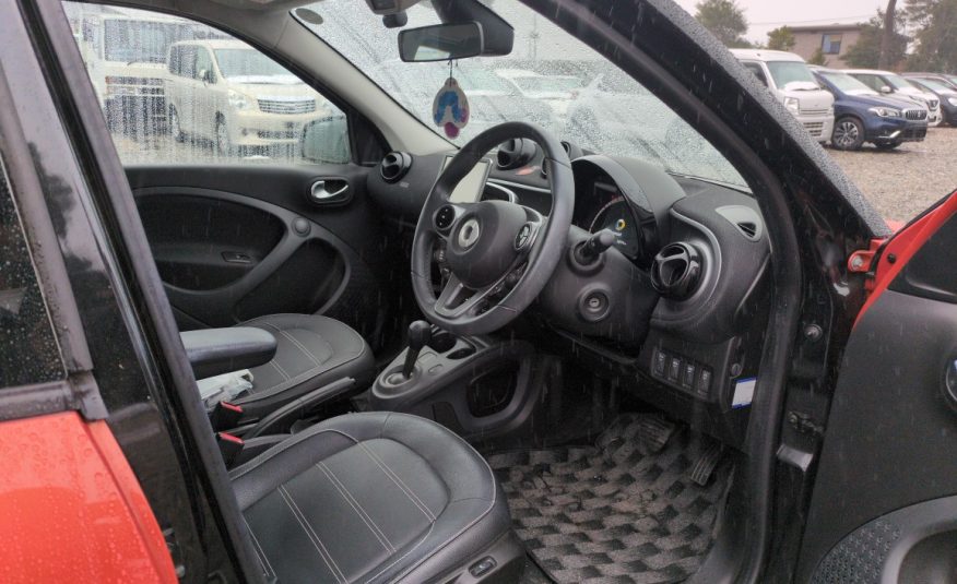 SMART FORFOUR