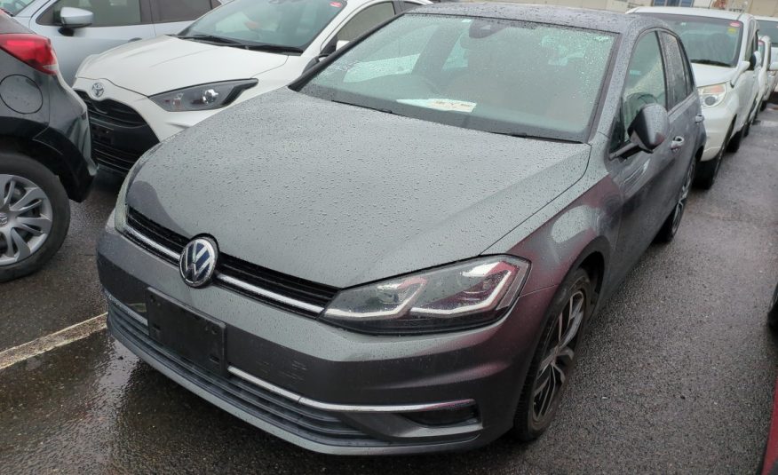 VOLKSWAGEN GOLF