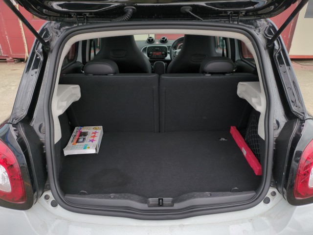 SMART FORFOUR