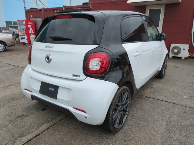 SMART FORFOUR